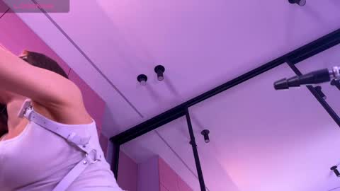 Lana online show from 19, 1, 2025