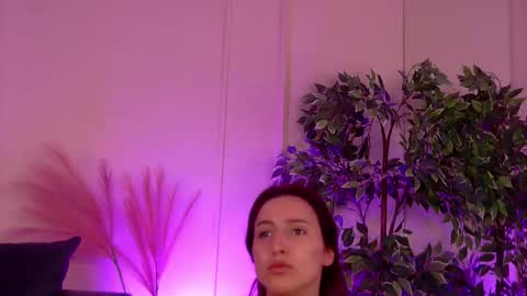 crystallred online show from 13, 1, 2026