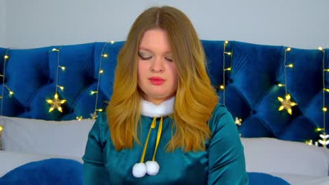 Snapshot of crystallyons chatting on 25, 12, 2024 Crystal online show from 25, 12, 2024