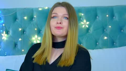 Snapshot of crystallyons chatting on 28, 12, 2024 Crystal online show from 28, 12, 2024