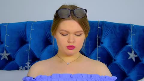 Snapshot of crystallyons chatting on 29, 12, 2024 Crystal online show from 29, 12, 2024