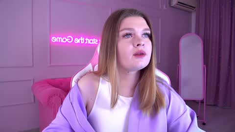 Snapshot of crystallyons chatting on 30, 1, 2025 Crystal online show from 30, 1, 2025