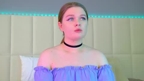 Snapshot of crystallyons chatting on 1, 3, 2025 Crystal online show from 1, 3, 2025