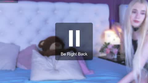 crystaltempt_ online show from 22, 3, 2026