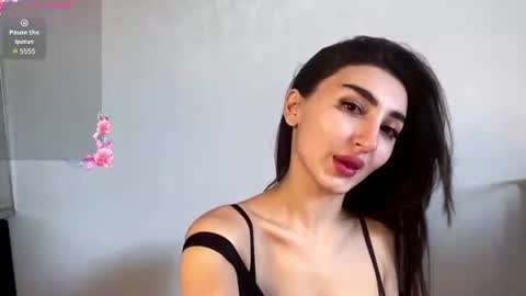 Diana online show from 5, 8, 2026