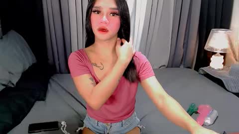 bea takashi  online show from 25, 10, 2025