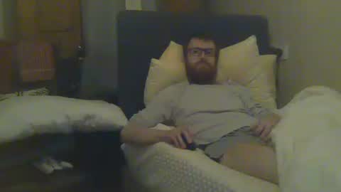 Snapshot of cs014g8493 chatting on 17, 12, 2024 chris online show from 17, 12, 2024