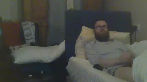 Snapshot of cs014g8493 chatting on 4, 2, 2025 chris online show from 4, 2, 2025