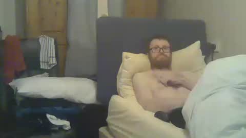 Snapshot of cs014g8493 chatting on 9, 9, 2025 chris online show from 9, 9, 2025