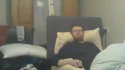 Snapshot of cs014g8493 chatting on 15, 9, 2025 chris online show from 15, 9, 2025