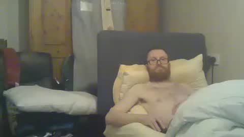 Snapshot of cs014g8493 chatting on 21, 9, 2025 chris online show from 21, 9, 2025