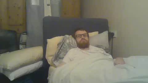 Snapshot of cs014g8493 chatting on 1, 12, 2025 chris online show from 1, 12, 2025