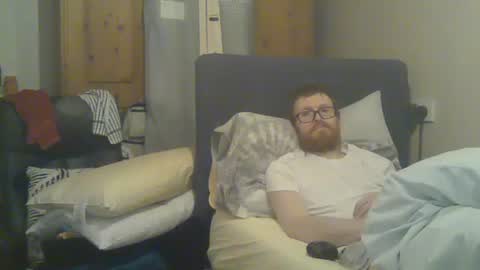 Snapshot of cs014g8493 chatting on 4, 12, 2025 chris online show from 4, 12, 2025