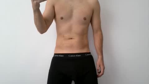 Snapshot of cuckold_2006 chatting on 25, 10, 2025 cuckold_2006 online show from 25, 10, 2025