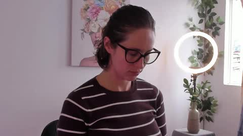 Leonela online show from 29, 3, 2026