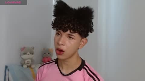 Cuddly online show from 8, 1, 2025