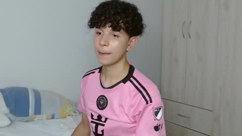 Cuddly online show from 14, 2, 2025