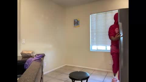 Snapshot of cum2charmxx chatting on 7, 11, 2025 cum2charmxx online show from 7, 11, 2025