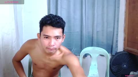 Snapshot of cum2myworld_ chatting on 7, 5, 2026 cum2myworld_ online show from 7, 5, 2026