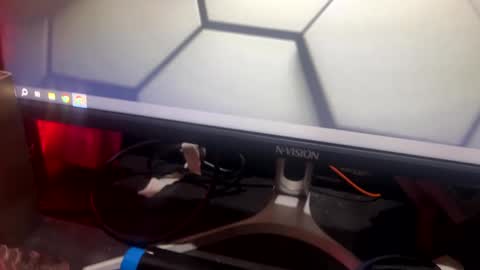 im KIM new girl to spoil online show from 27, 2, 2025