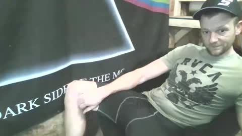 Snapshot of cum_to_me63282 chatting on 2, 12, 2025 cum_to_me63282 online show from 2, 12, 2025