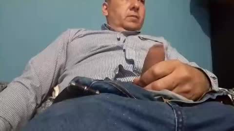 Snapshot of cumbian_chero chatting on 12, 3, 2025 cumbian_chero online show from 12, 3, 2025