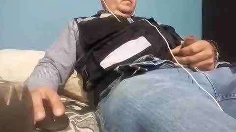 Snapshot of cumbian_chero chatting on 19, 9, 2025 cumbian_chero online show from 19, 9, 2025