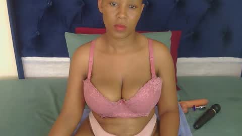 Snapshot of cumcandyqueen chatting on 27, 2, 2026 cumcandyqueen online show from 27, 2, 2026