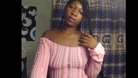 cumebony_petit online show from 13, 10, 2025