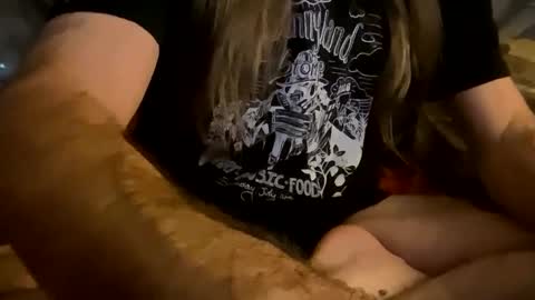 Cumoncam online show from 7, 3, 2025