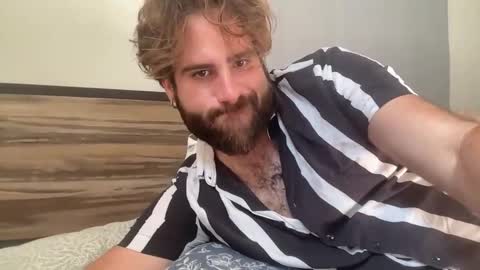 Snapshot of cumjoe168016623058 chatting on 11, 5, 2026 cumjoe168016623058 online show from 11, 5, 2026