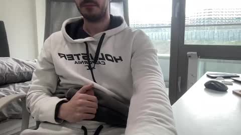 Snapshot of cumlvr11 chatting on 25, 2, 2025 Tony online show from 25, 2, 2025