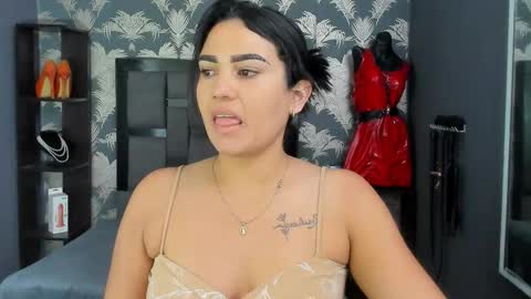 Snapshot of cumming_tiffani chatting on 25, 9, 2025 cumming tiffani online show from 25, 9, 2025