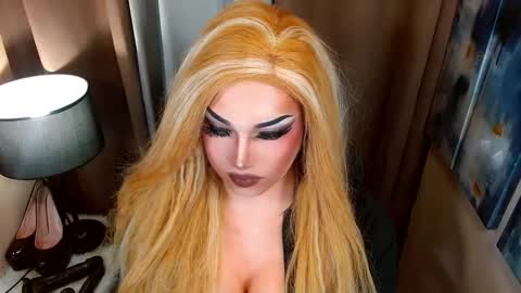 Cattaleya online show from 9, 10, 2025