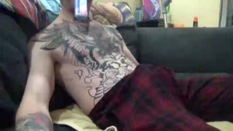 Snapshot of cumonover420 chatting on 20, 4, 2026 cumonover420 online show from 20, 4, 2026