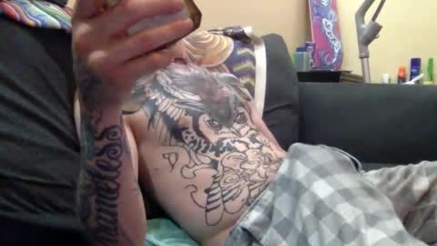 Snapshot of cumonover420 chatting on 19, 5, 2026 cumonover420 online show from 19, 5, 2026