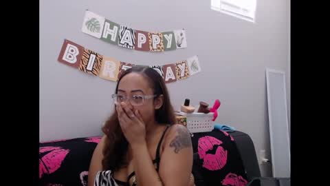 Nia Reese online show from 4, 3, 2026