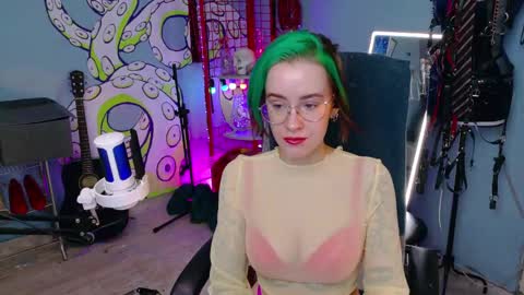 CUMpotikEve online show from 12, 5, 2026