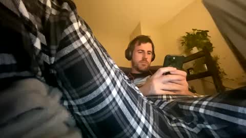 Snapshot of cumxdaddy chatting on 18, 2, 2025 cumxdaddy online show from 18, 2, 2025