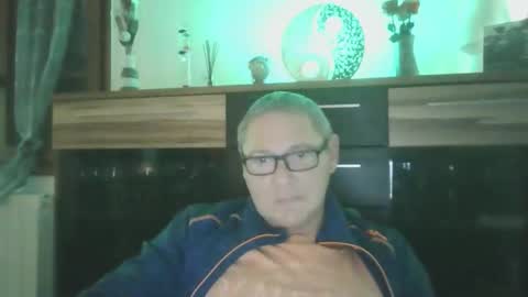 cuni6969 online show from 18, 12, 2025