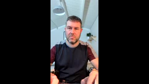 Adam online show from 18, 12, 2025