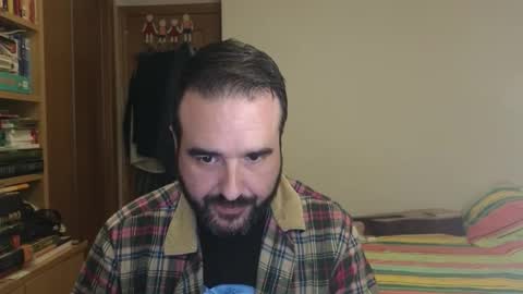 Snapshot of curiosillo1983 chatting on 4, 11, 2025 curiosillo1983 online show from 4, 11, 2025