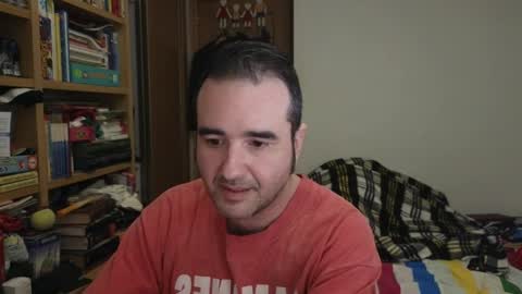 curiosillo1983 online show from 18, 4, 2026