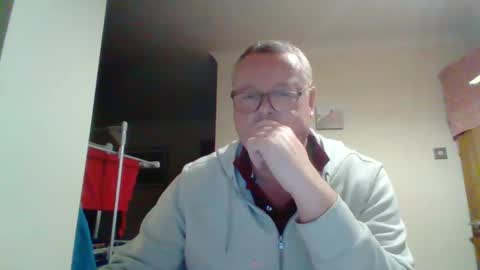 curiousax77 online show from 21, 2, 2025