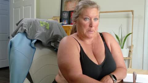 curious couple online show from 1, 4, 2026