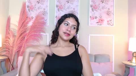 Snapshot of curlydani chatting on 4, 10, 2025 DANI online show from 4, 10, 2025