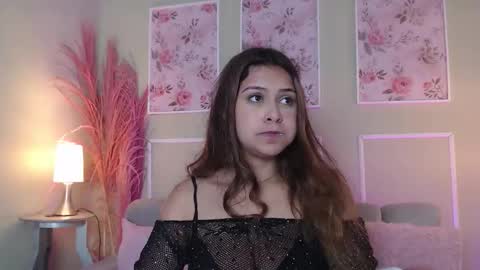 Snapshot of curlydani chatting on 5, 11, 2025 DANI online show from 5, 11, 2025