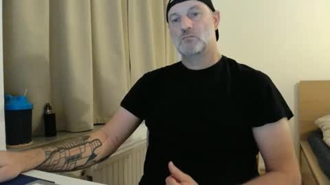 Snapshot of curman85 chatting on 7, 1, 2026 Curman85 online show from 7, 1, 2026