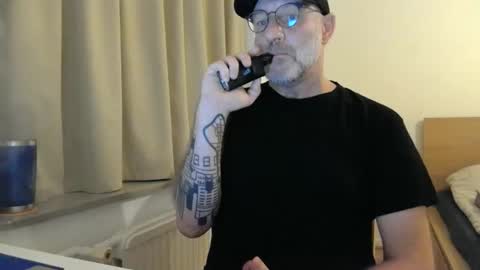 Snapshot of curman85 chatting on 15, 1, 2026 Curman85 online show from 15, 1, 2026