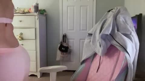Snapshot of curviiemm30 chatting on 19, 1, 2026 Emmie online show from 19, 1, 2026